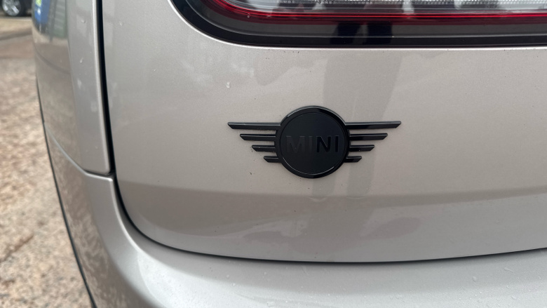 MINI Hatchback 2.0 Cooper S Exclusive 5dr Petrol Hatchback